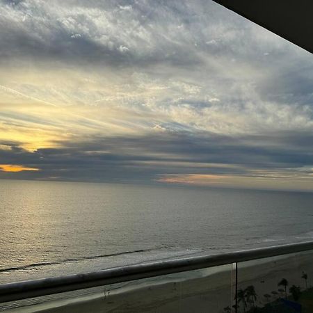 Apartamento Departamento De Lujo Vista Al Mar Piso 15 Mazatlán Exterior foto
