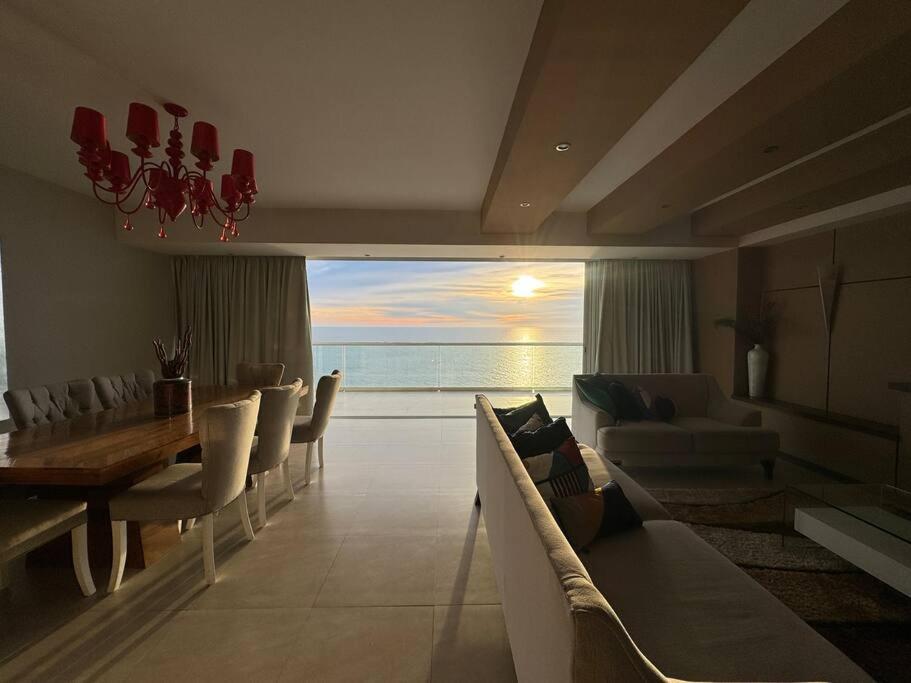 Apartamento Departamento De Lujo Vista Al Mar Piso 15 Mazatlán Exterior foto